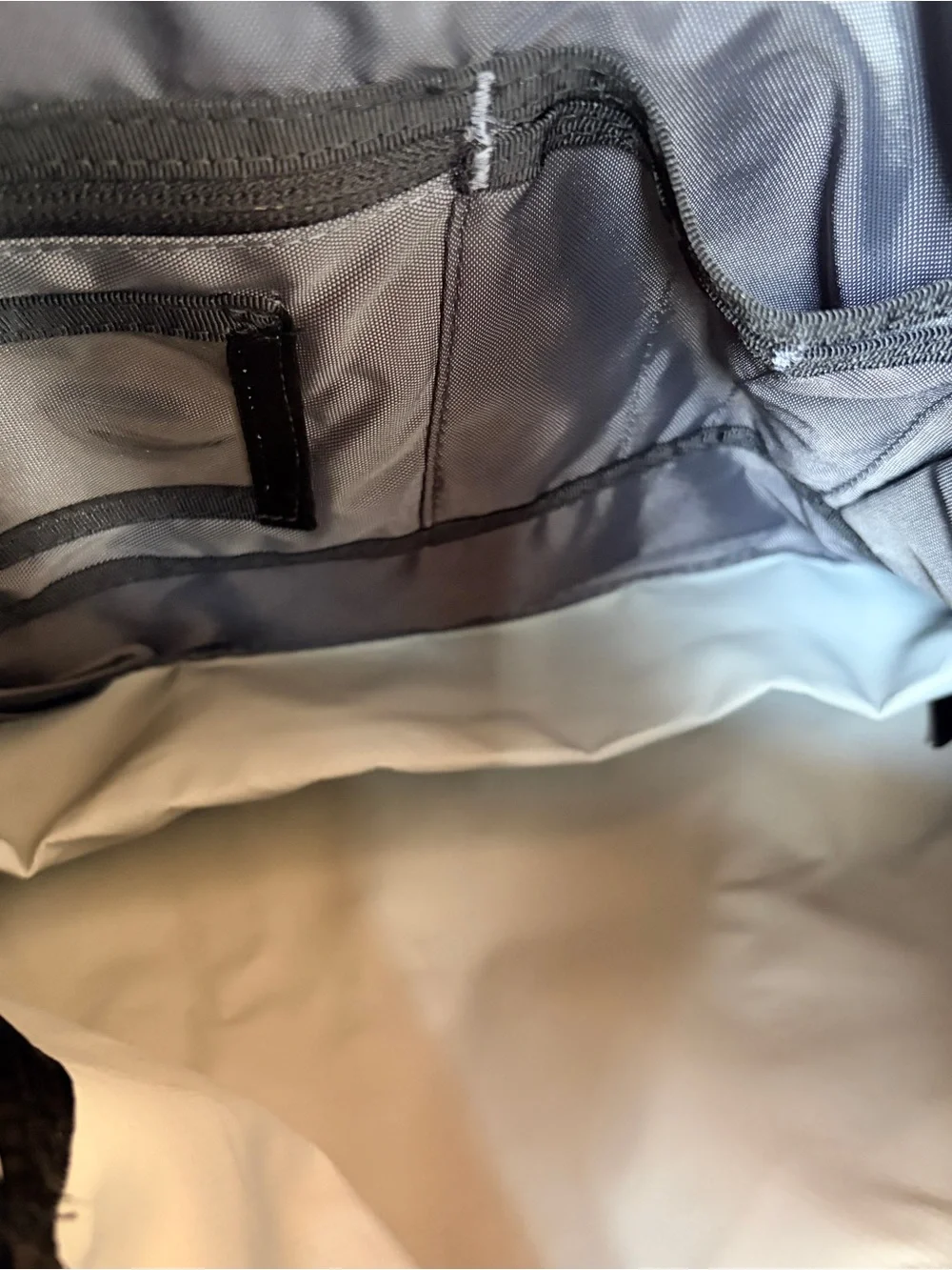 Timbuk2 Black and Green Compact Crossbody Messenger Bag